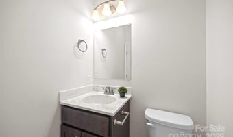 7 Berry Crest Ln, Arden, NC 28704