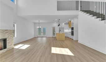 7001 SW Basswood Ave, Bentonville, AR 72713