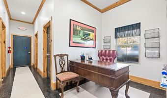 726 Veterans Memorial Dr, Abbeville, LA 70510