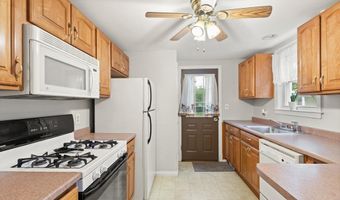 23 Warren St, Beverly, MA 01915