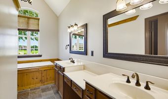 95 MEADOW RIDGE Dr, Arlington, TN 38002