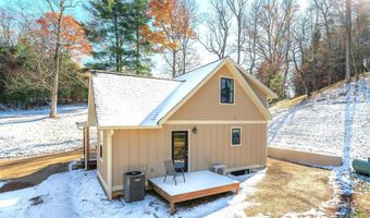 15 Eaglebear Dr, Asheville, NC 28806