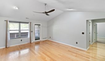 1407 Millbrook Trl, Ann Arbor, MI 48108