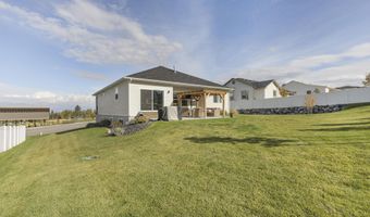 6482 Crown Cres, Ammon, ID 83406