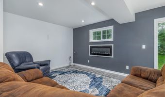 27 Astor, Babbitt, MN 55706