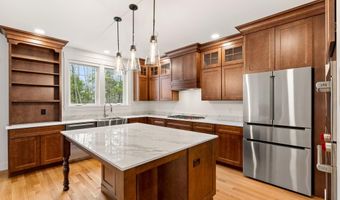 7 Sundance Ln, Bow, NH 03304