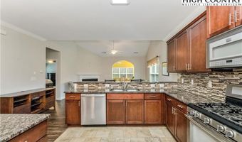 133 Kilbourne Dr, Advance, NC 27006