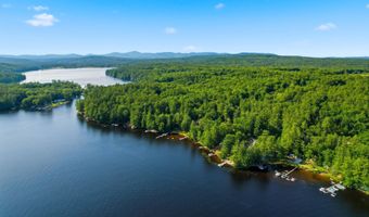 63 Lake Shore Dr, Barnstead, NH 03225