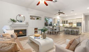 608 Inverlochy Dr, Fallbrook, CA 92028
