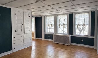 16 Pearl St, Brandon, VT 05733