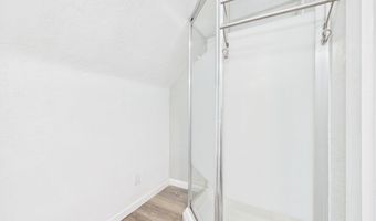 1124 E 10th St, Anderson, IN 46012