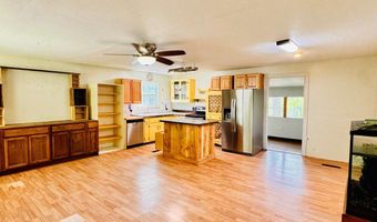 171 151 Anna Ruth Rd, Big Sandy, TN 38221