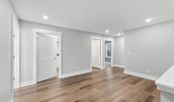 19 Lane 345 Crooked Lk, Angola, IN 46103