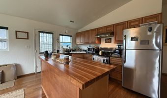 1115 RANSOM Ave, Brookings, OR 97415