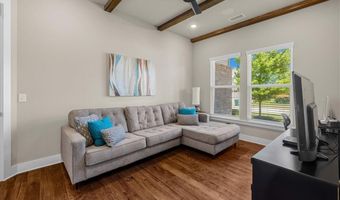8702 Flycatcher Pl, Bentonville, AR 72713