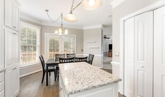 376 Kingsmill Dr, Advance, NC 27006