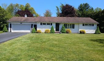35 Dorchester Ln, Branford, CT 06405