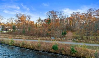 3053 WATERVIEW Dr, Wisconsin Rapids, WI 54494