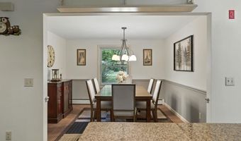 38 Cambridge Rd, Bedford, NH 03110