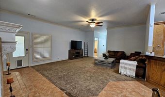916- B Bronstad Dr, Andrews, TX 79714