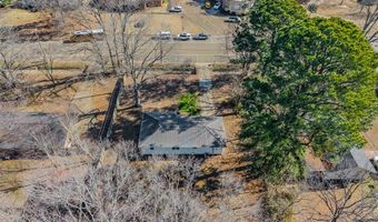 201 College St, Batesville, MS 38606