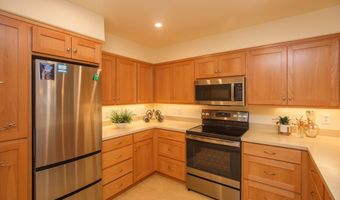 967 Golden Aspen Pl, Ashland, OR 97520