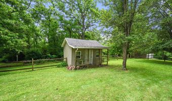 10498 Harmony Hills Dr, Aurora, IN 47001