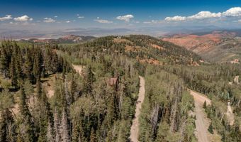 693 W Hunter Ridge Dr, Brian Head, UT 84719