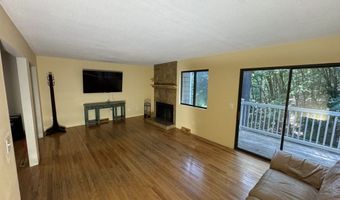 54 Currier Pl 54, Cheshire, CT 06410