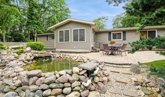 10308 Kenilworth Ave, Algonquin, IL 60102