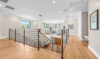 330 Arbolada Dr, Arcadia, CA 91006