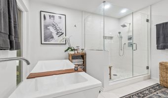 4720 Nirvana Dr, Adrian, MI 49221