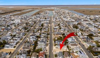 23 W 23rd St, Avalon, NJ 08202