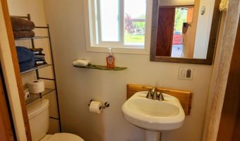 43 Sand Trap Ln, Blanchard, ID 83804