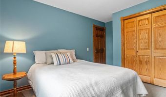 4366 Bedman Dr NW, Alexandria, MN 56308