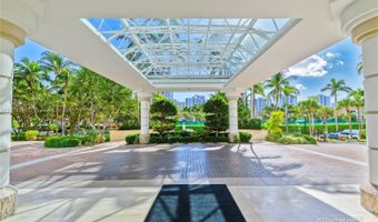 21050 Point Pl 2001, Aventura, FL 33180