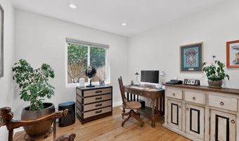 328 Fontana Pl NE, Albuquerque, NM 87108