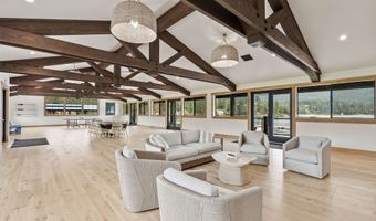 397 Saddlehorn Trl, Bigfork, MT 59911