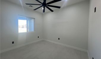 949 Harbor Dr, Bullhead City, AZ 86442