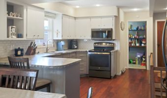 626 NE 16th Ave, Aberdeen, SD 57401