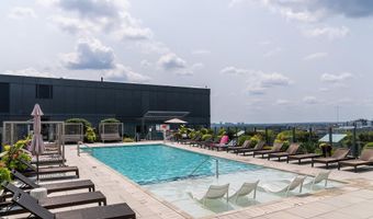 1781 N PIERCE St 1702, Arlington, VA 22209