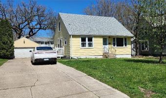 211 E 2nd St, Albert Lea, MN 56007