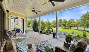 4025 Lochview Ct, Bargersville, IN 46106