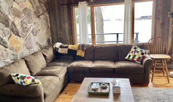 14 Macomber Pt, Alburgh, VT 05440