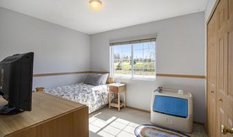 1077 Sun Valley Ln, Allegan, MI 49010
