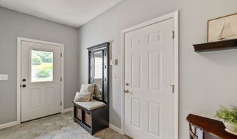 109 Andrew Dr, Canton, CT 06019