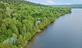 1048 Cottage Rd, Averill, VT 05903