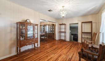 6730 E Loop 1604 S, Adkins, TX 78101