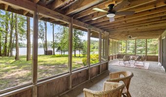 152 32nd St, Allegan, MI 49010
