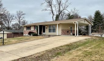 223 Windcliffe Dr, Ballwin, MO 63021